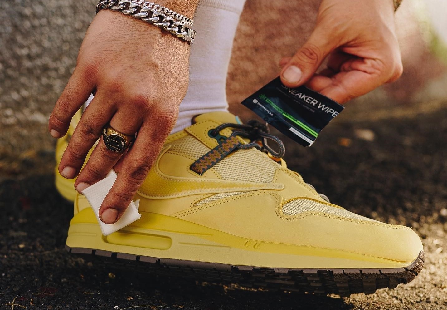 15 Best Shoe Cleaners: Keep Your Sneakers Looking Fresh in 2023