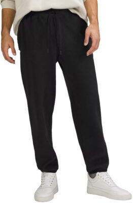 Classic-Fit Fleece Jogger