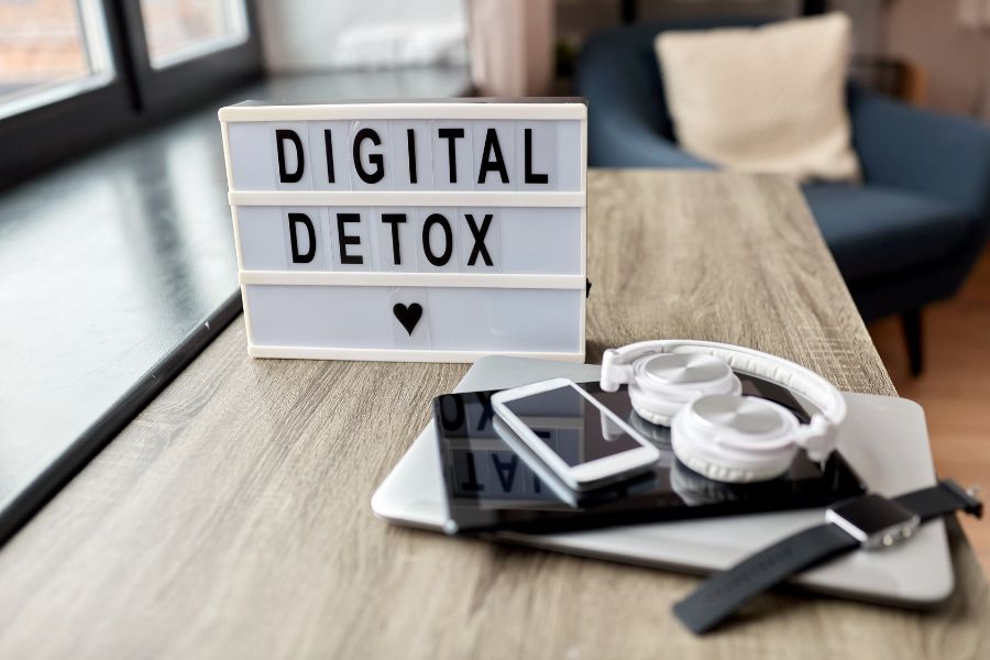 Digital detox