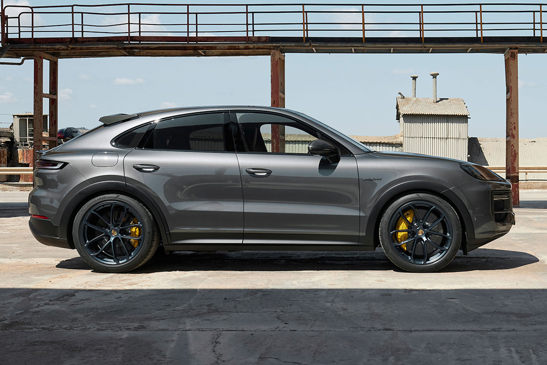 Porsche Unveils Its Most Powerful Cayenne Yet With a 2024 Turbo E-Hybrid Model