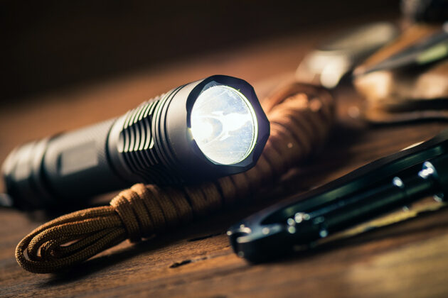 Best Flashlights For Everyday Carry 0 Hero