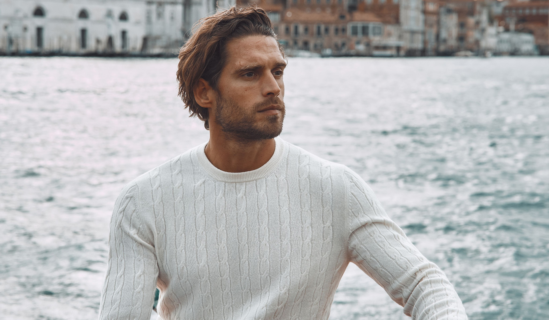 Top 10 Cashmere Sweater Brands For Men: 2023 Edition