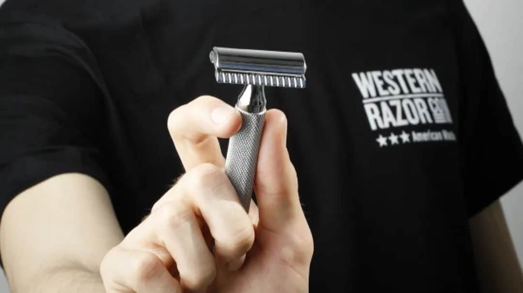 40 Best Men’s Grooming Gifts – Ideas for Any Guy in 2023