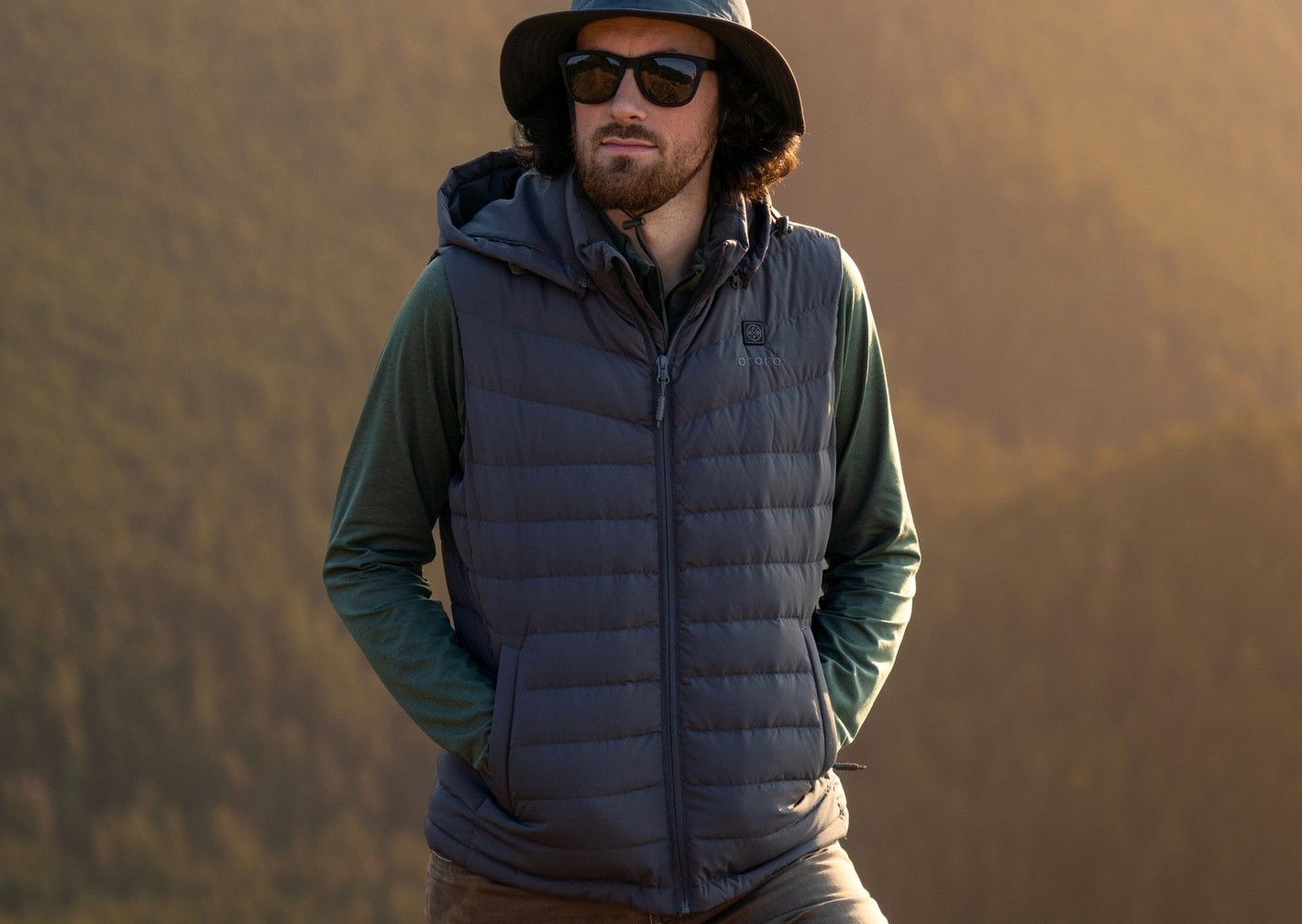 8 Best Heated Vests For Men: For Golf, Hunting and Beyond 2024
