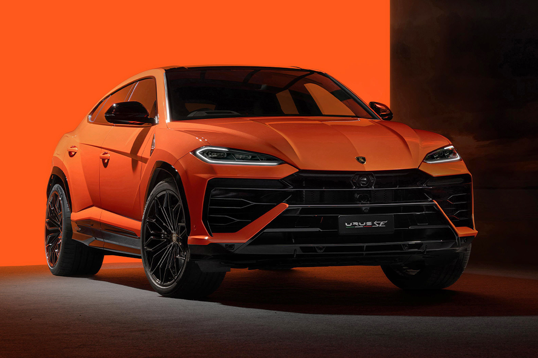 Lamborghini Unveils 2025 Urus SE Plug-In Hybrid Super SUV