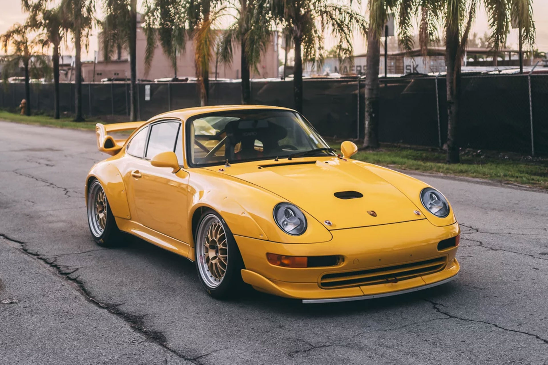 1996 Porsche 993 GT2R | Uncrate