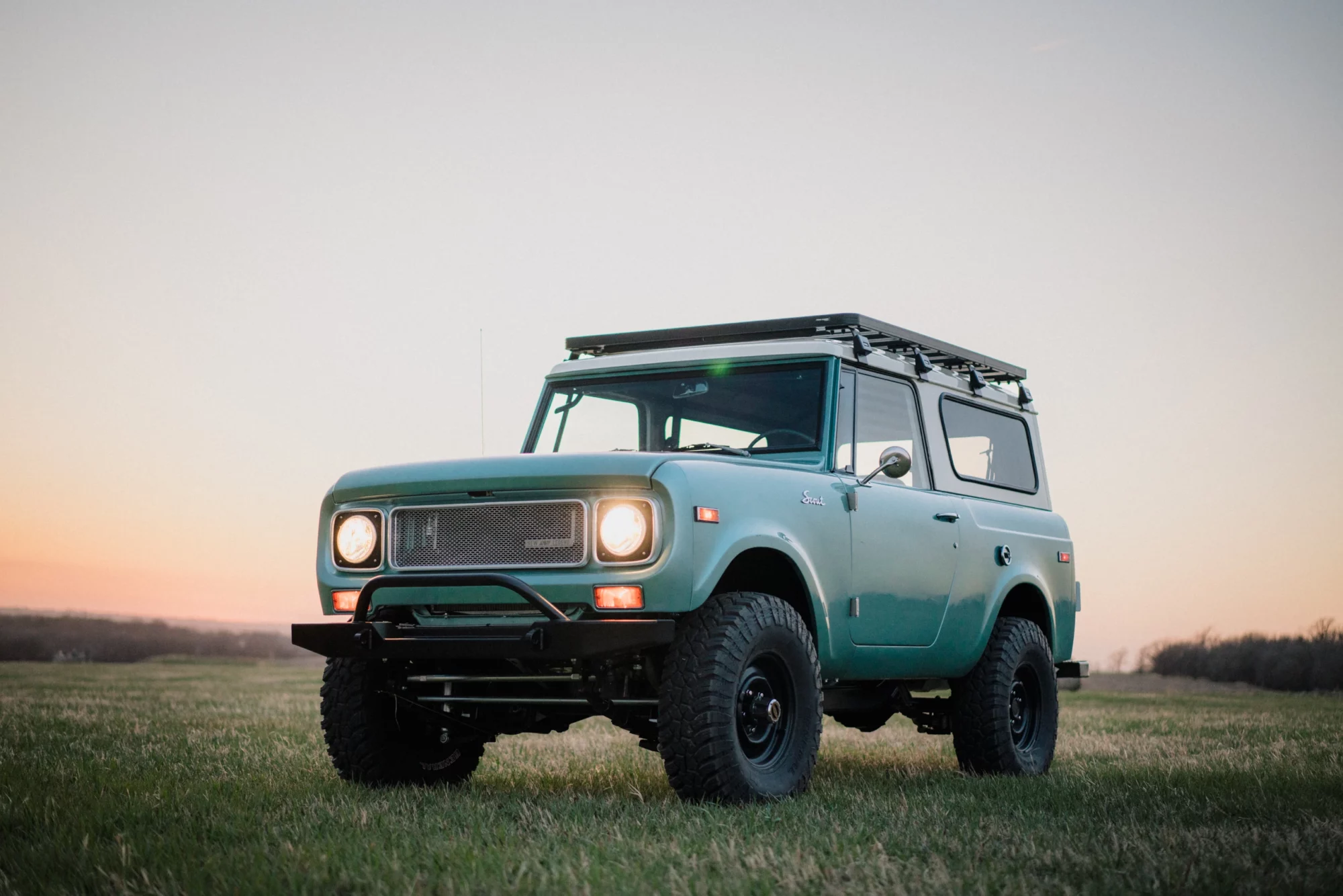 New Legend 4×4 1970 Scout 800