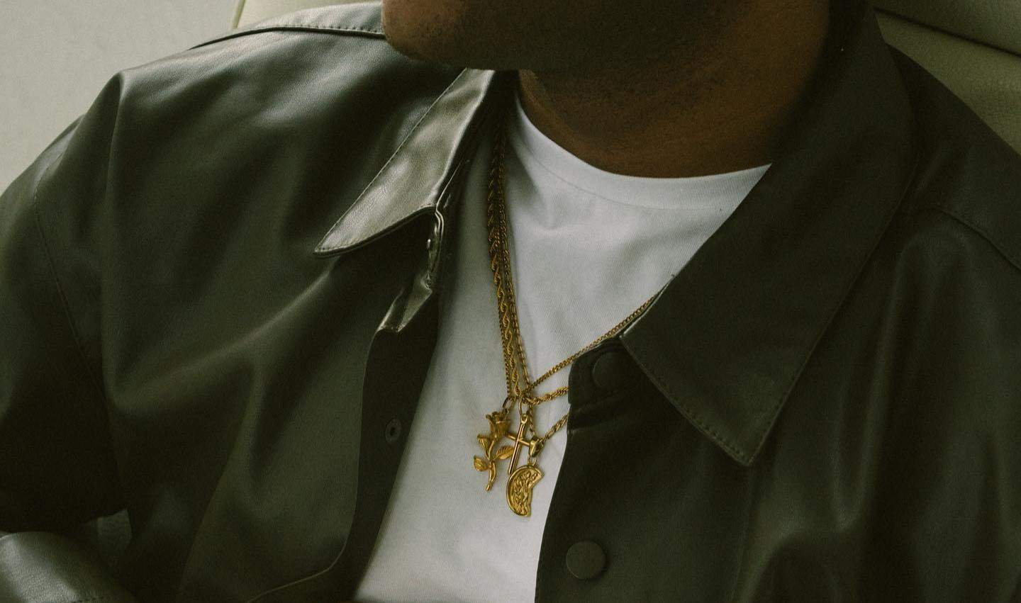 10 Best Men’s Necklaces to Add Bling to Any Look in 2024