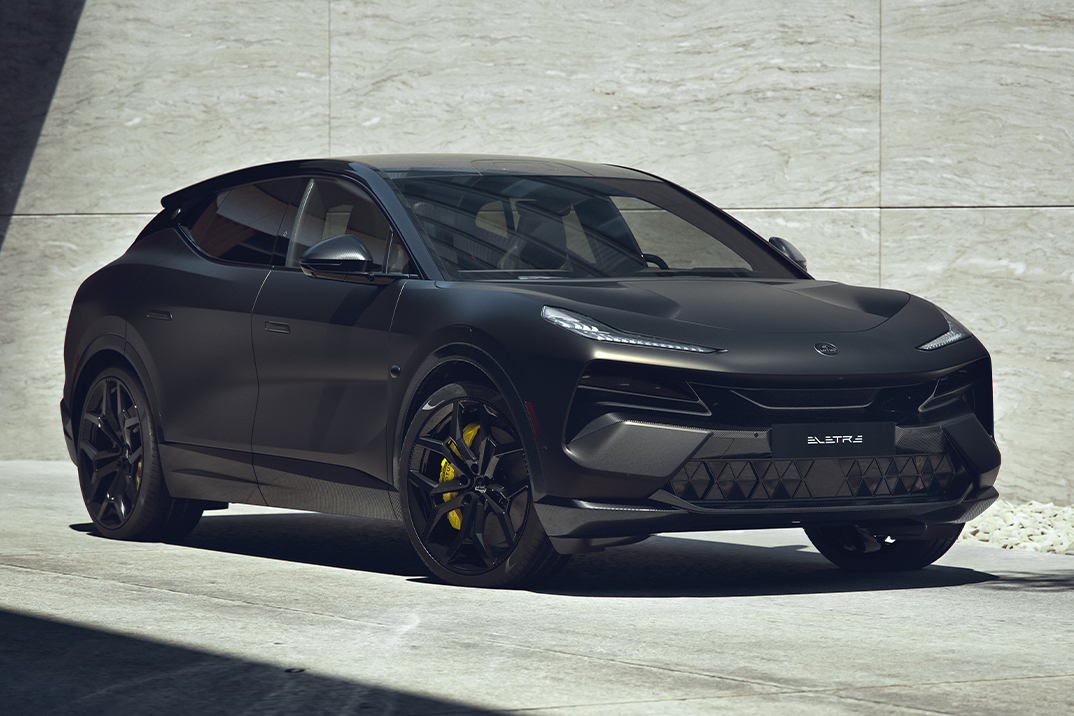 Lotus Unveils 2025 Eletre Carbon Hyper-SUV