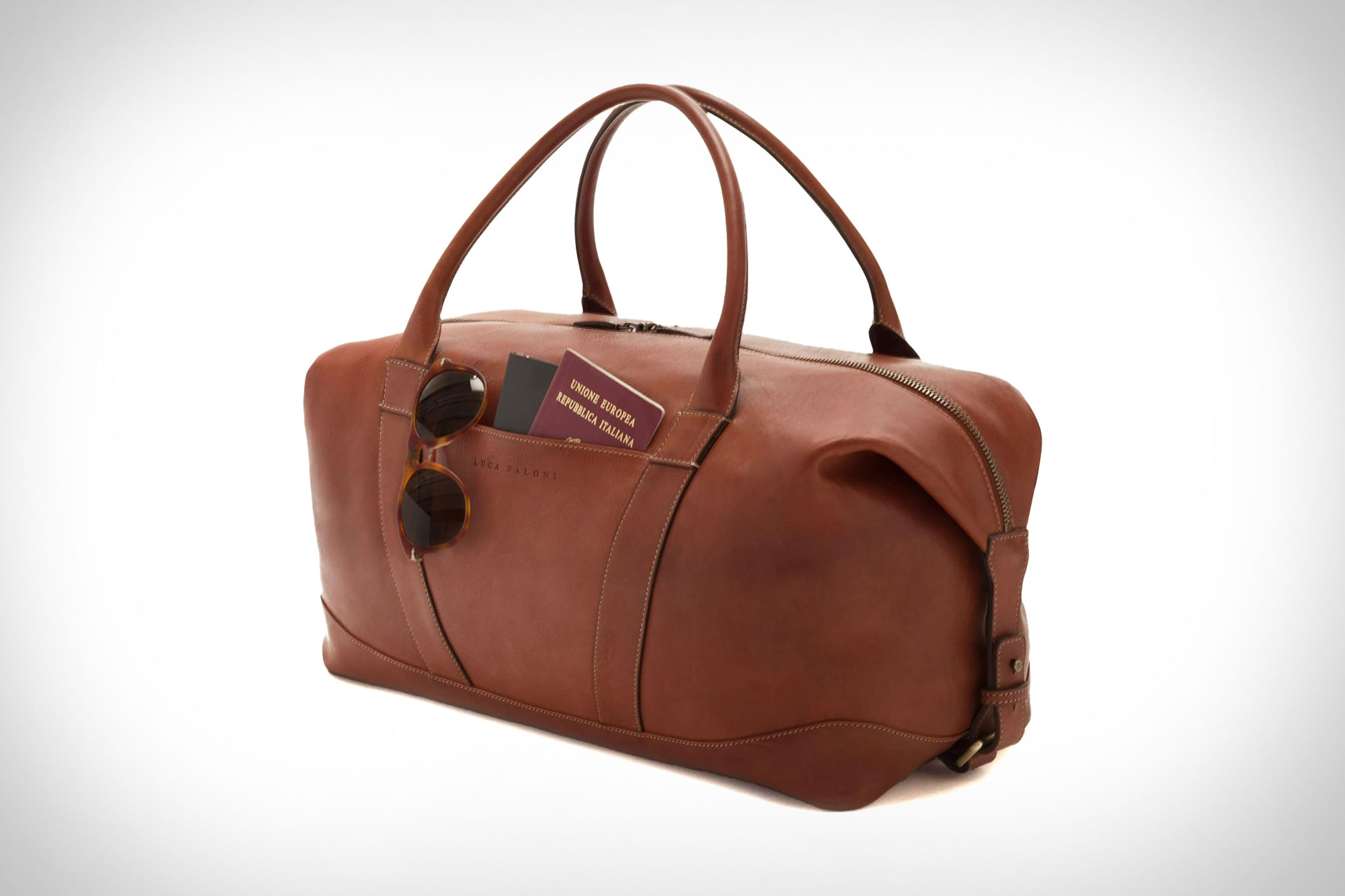 Luca Faloni Leather Weekender | Uncrate