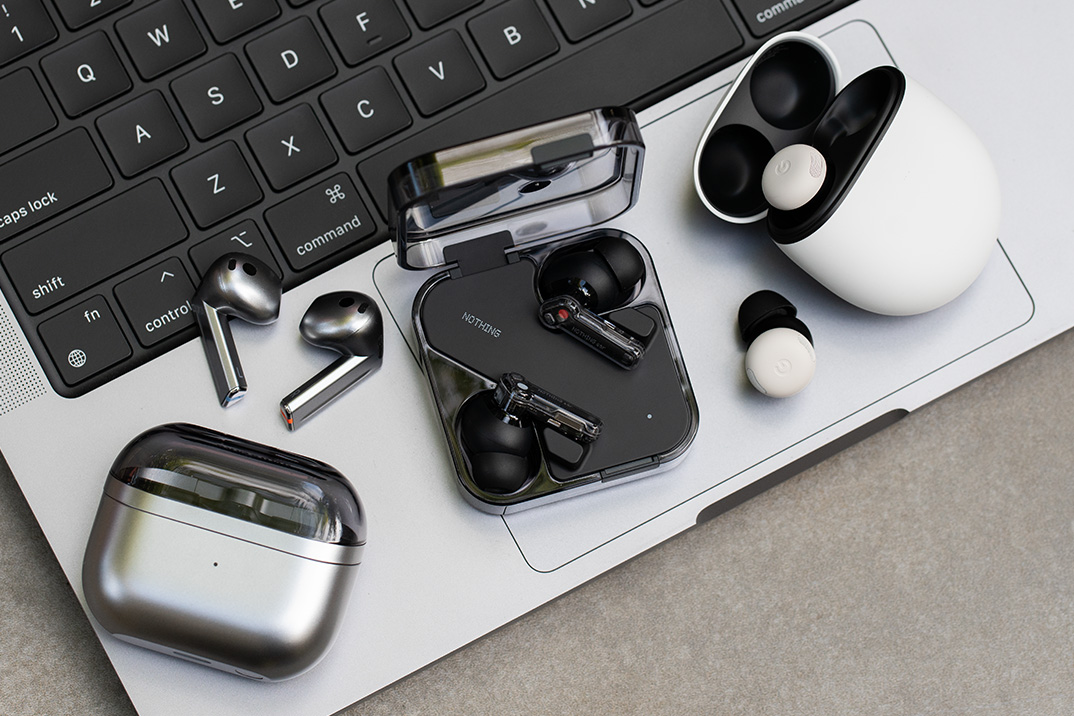 Tested: 5 Best AirPod Alternative Wireless Earbuds