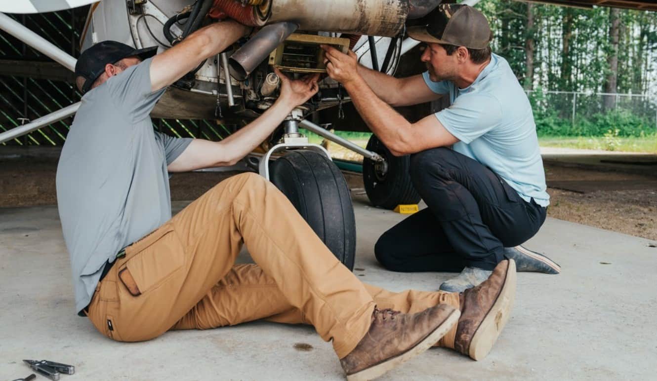 8 Best Tech Pants For Men – Technical Everyday Use In 2024