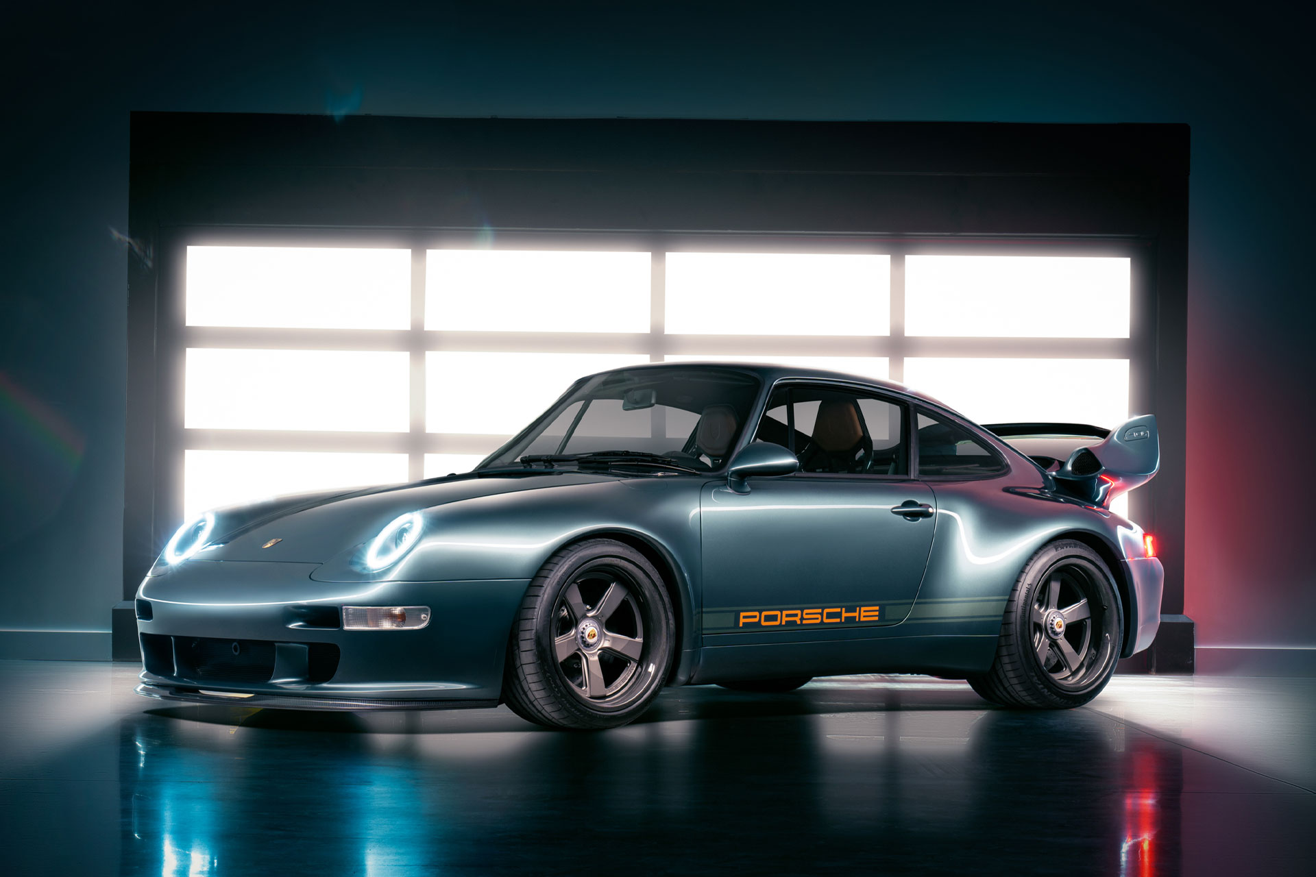 1995 Porsche 911 Remastered by Gunther Werks