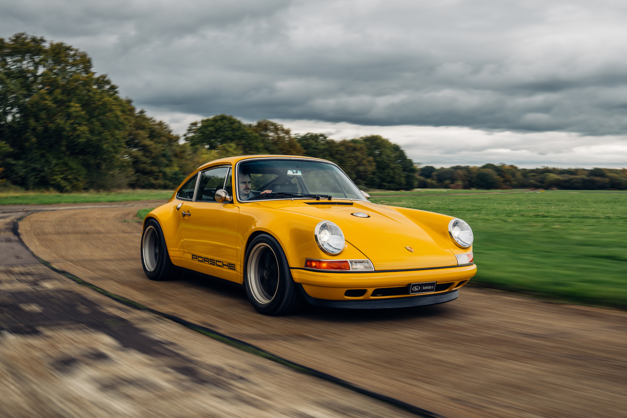 UK 1: The 1990 Porsche 911 Reimagined by Singer That Took the UK by Storm