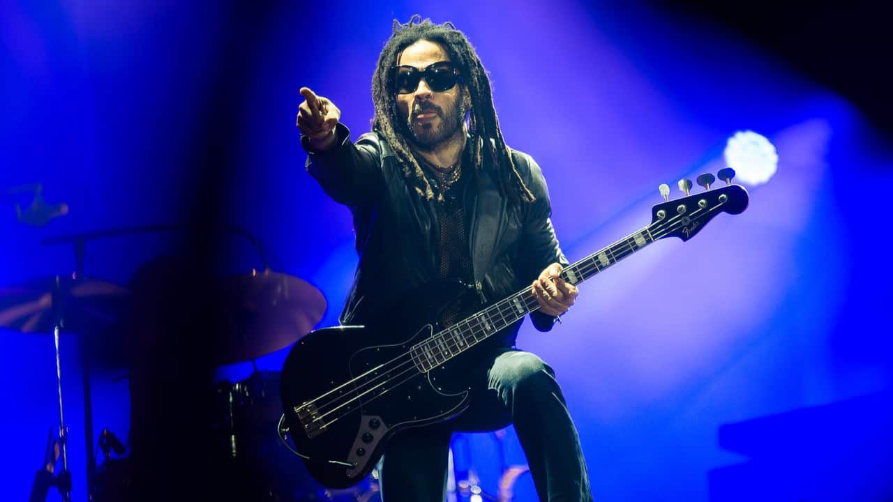 How to Dress Like Lenny Kravitz: Style Guide to the Quintessential Rock Star