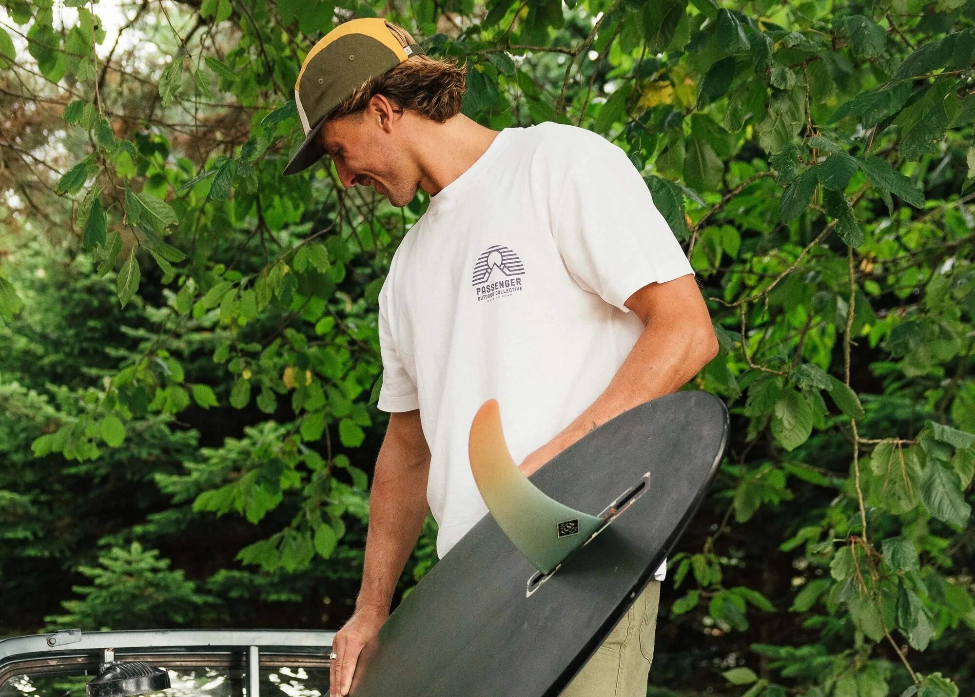8 of the best men’s printed tees for summer from Passenger