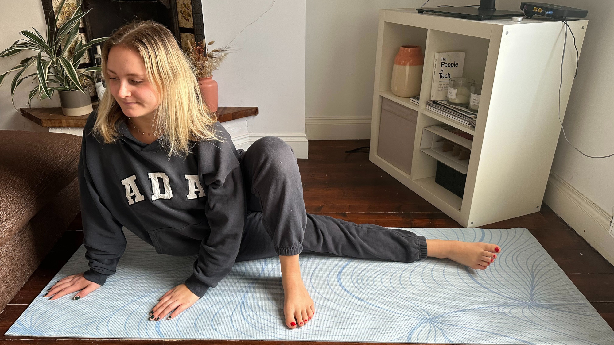 It Took Just Four Minutes And One Stretch To Strengthen And Mobilize My Hip Flexors