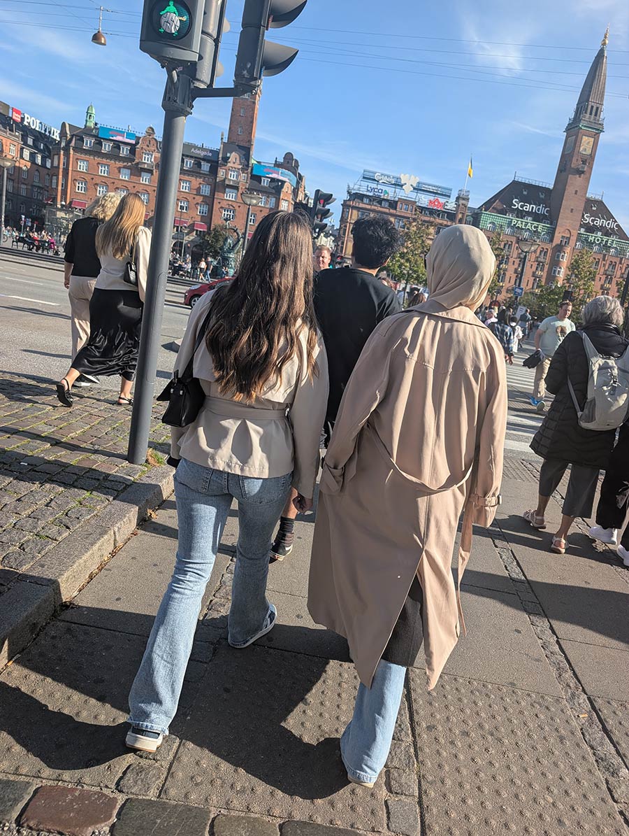 copenhagen-beige-suit