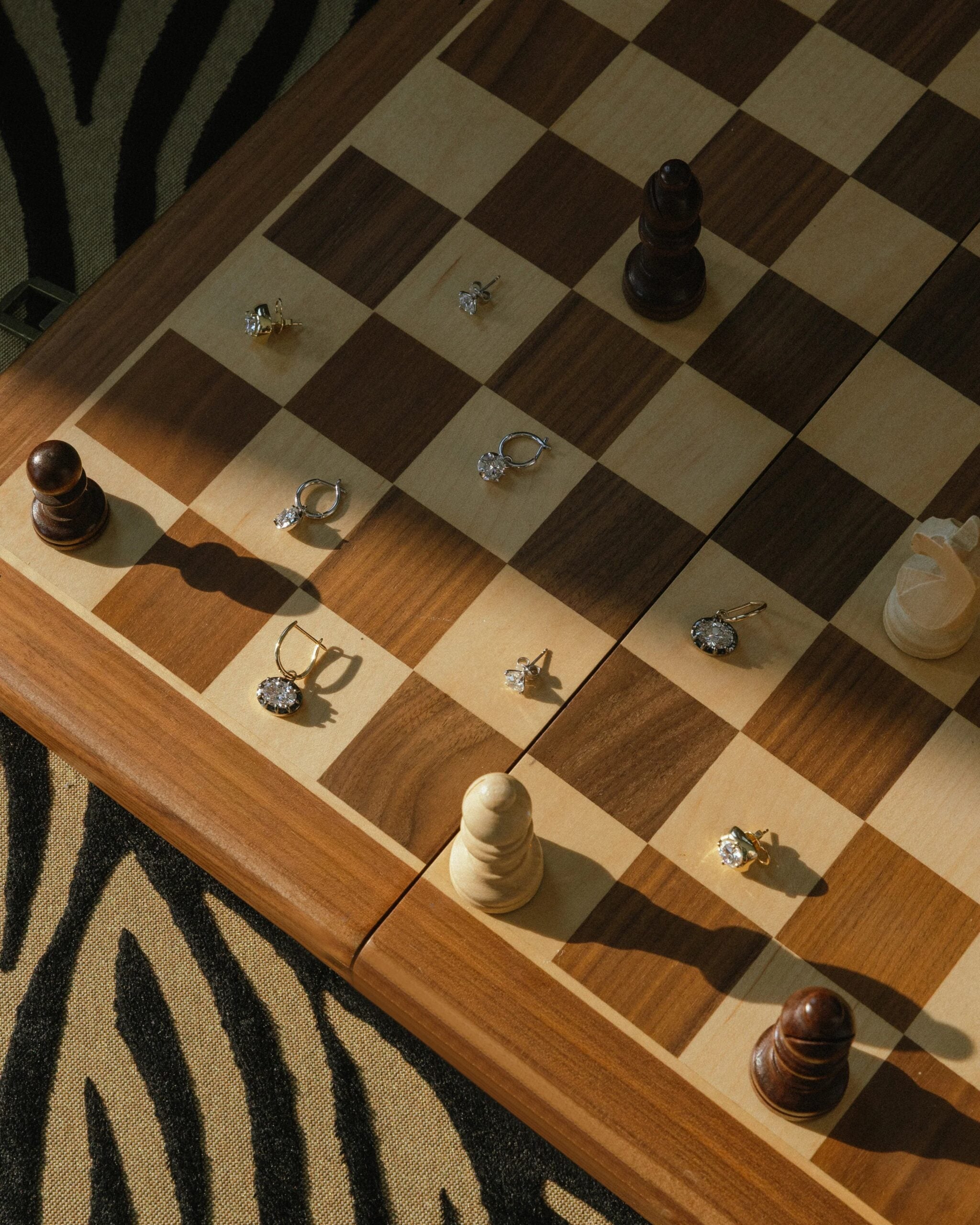 2026 Valentine's Day Gift Guide - Sunday Finest East West Oval Drops