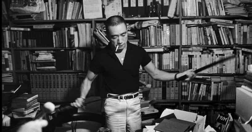 7 Lessons from Yukio Mishima’s Sun and Steel